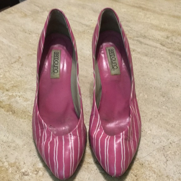 Vintage Pink candy-stripe Bandolino heels - Picture 2 of 5